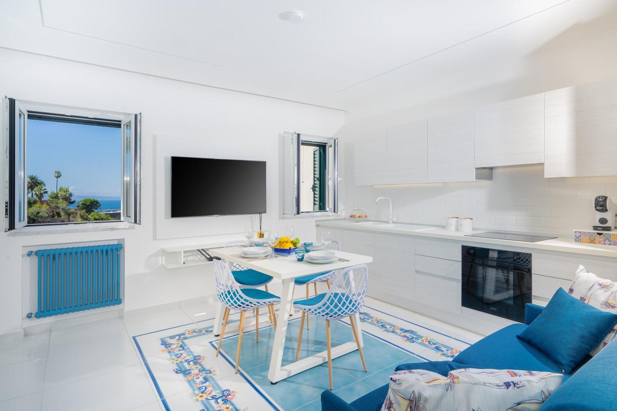 Sea View Deluxe Apartments Vico Equense Exterior photo
